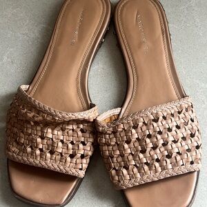 Marc Fisher nude sandals